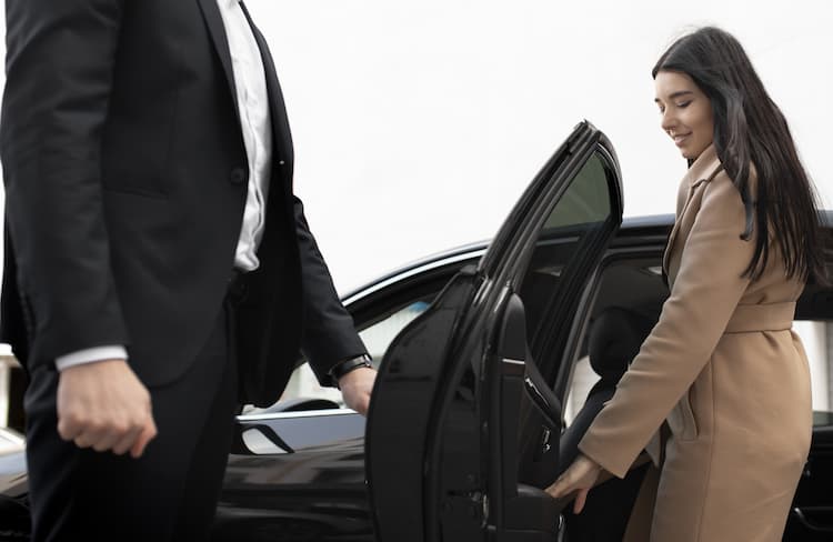 Chauffeur Hailing